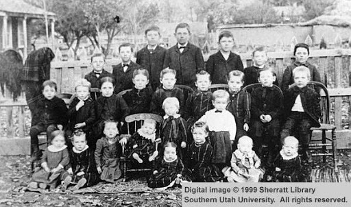 Grandchildren of Sage Treharne Jones