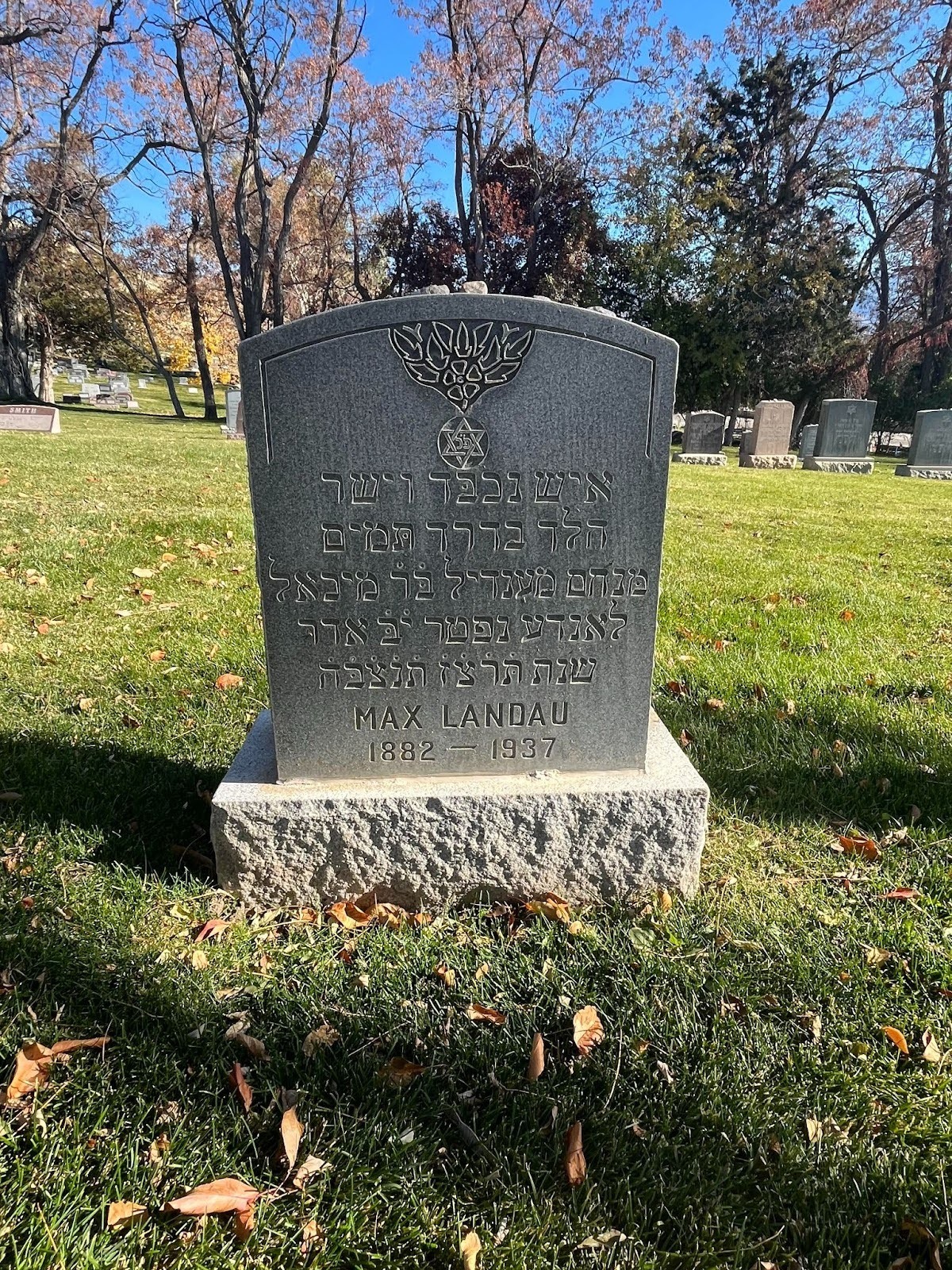 Grave Detail