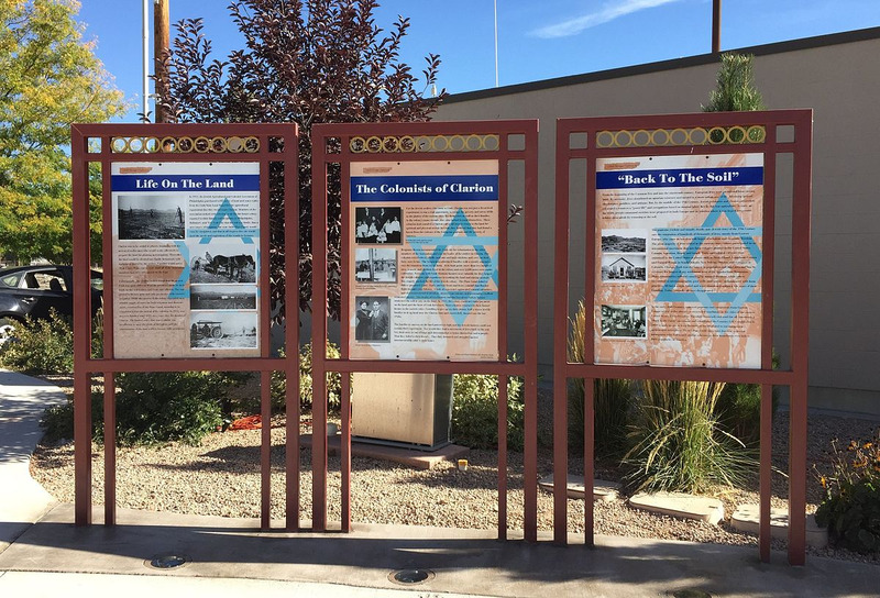 Kiosk in Gunnison, Utah describing the Clarion Colony.