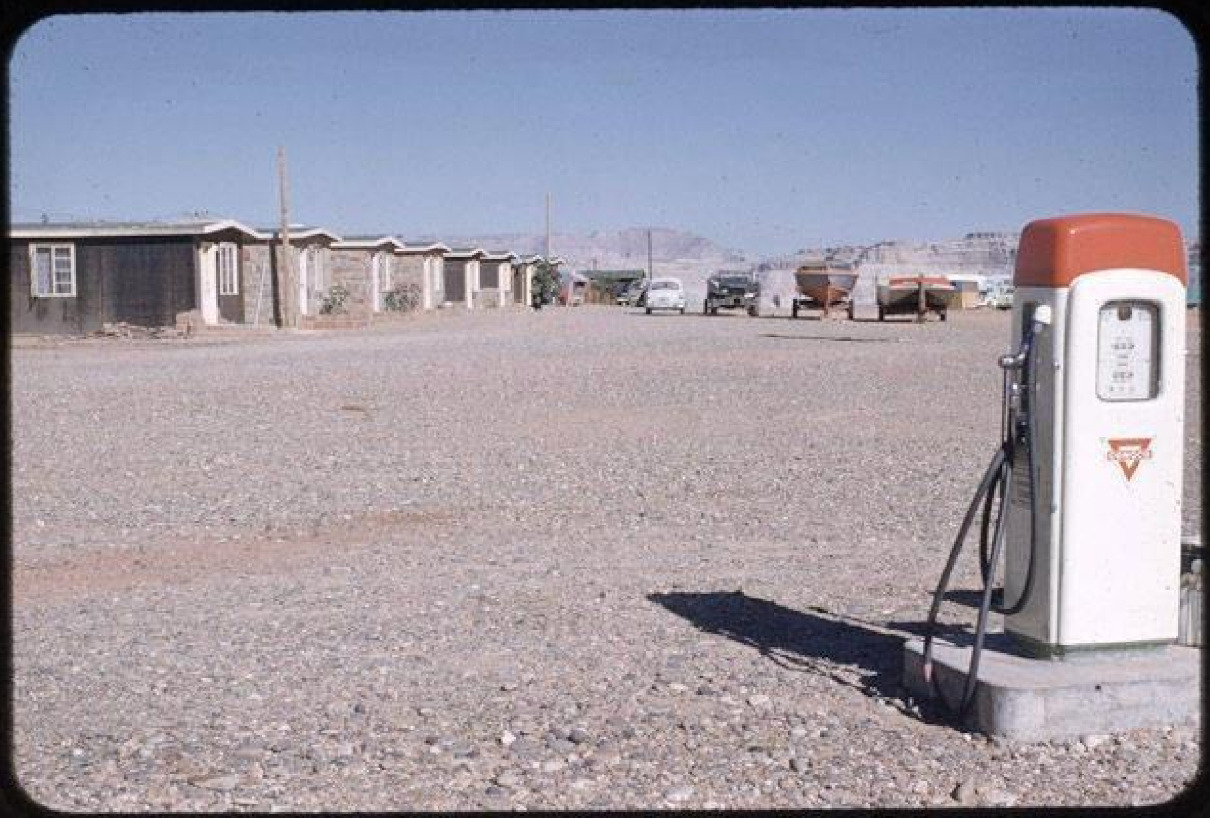 Wahweap Lodge cabins in 1957