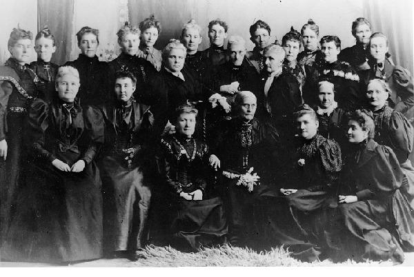 Susan B. Anthony with Utah suffragettes<br />