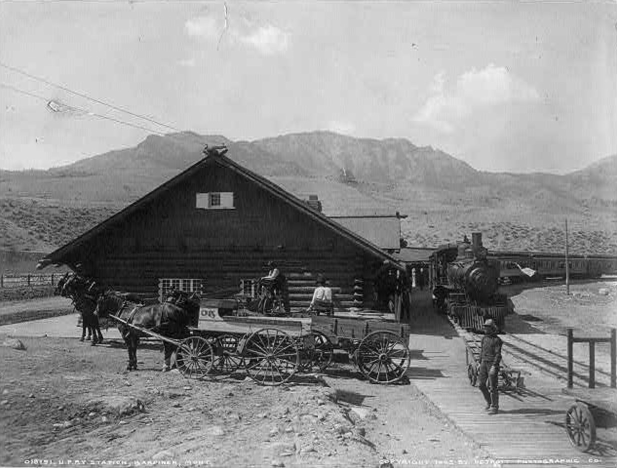 Northern Pacific Railroad depot in Gardiner