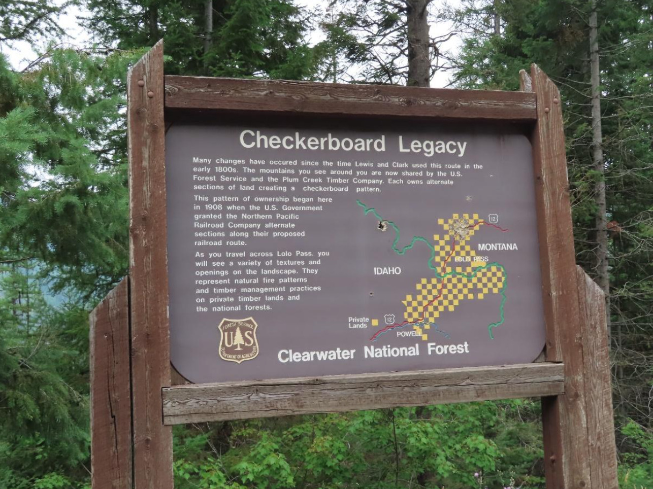 Clearwater National Forest sign
