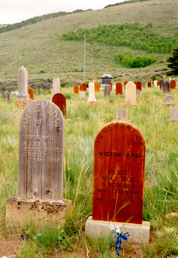 Finnish Headstones in the Scofield Cemetery