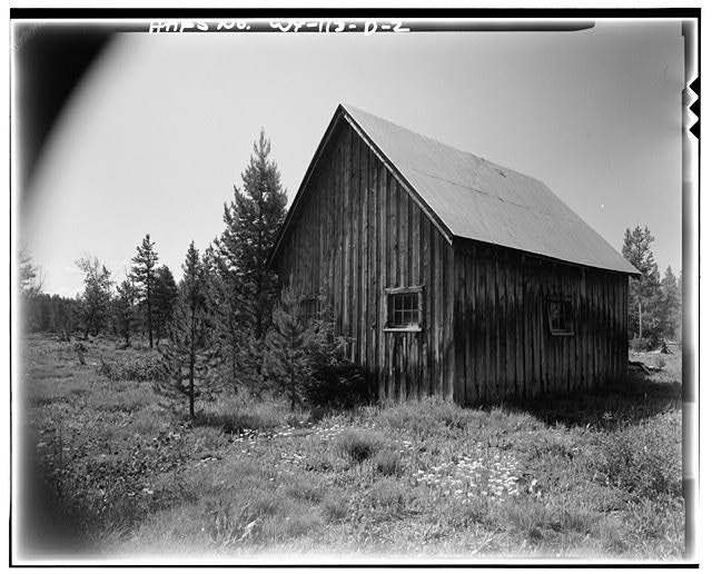 Geraldine Lucas’ garage, facing southeast