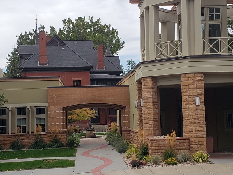 1999 additions to the Eccles Art Center with Eccles residence in the background