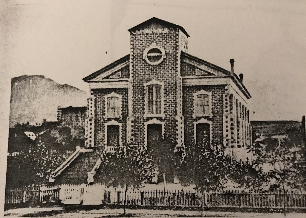 The Logan Tabernacle